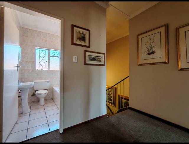 3 BEDROOM TOWNHOUSE FOR SALE IN THREE RIVERS PROPER